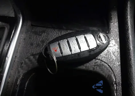 2021 Nissan Sentra Sv Xtronic Cvt z USA, uszkodzony, nr VIN 3N1AB8CV0MY221598